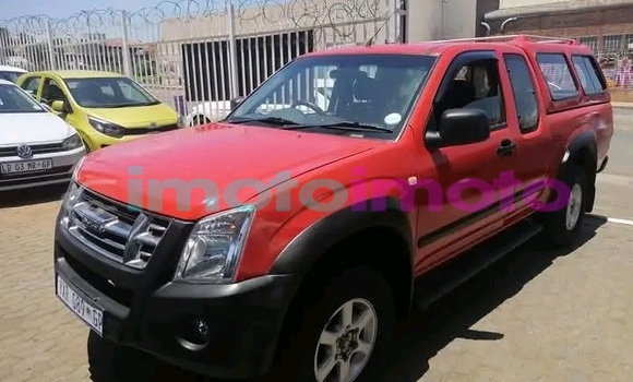 Buy Used Isuzu Kb 250 Red Car in Boksburg in Gauteng Buy Used Isuzu Kb 250 Red Car in Boksburg in Gauteng