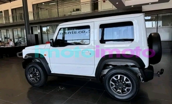 Buy Used Suzuki Jimny White Car in Boksburg in Gauteng Buy Used Suzuki Jimny White Car in Boksburg in Gauteng