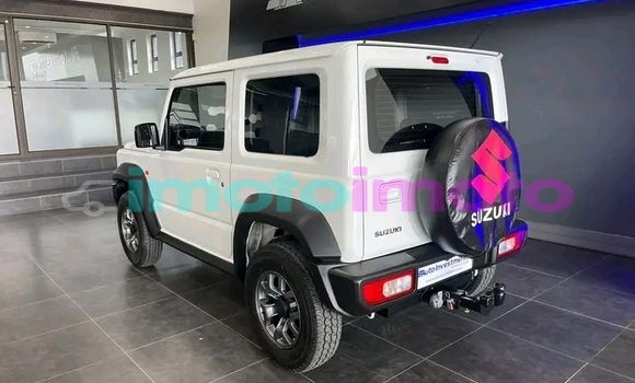 Buy Used Suzuki Jimny White Car in Boksburg in Gauteng Buy Used Suzuki Jimny White Car in Boksburg in Gauteng