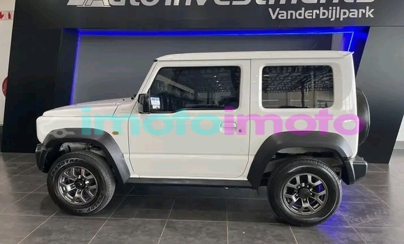 Buy Used Suzuki Jimny White Car in Boksburg in Gauteng Buy Used Suzuki Jimny White Car in Boksburg in Gauteng