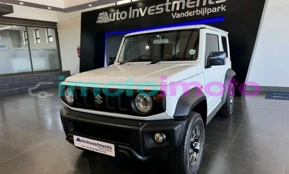 Buy Used Suzuki Jimny White Car in Boksburg in Gauteng Buy Used Suzuki Jimny White Car in Boksburg in Gauteng