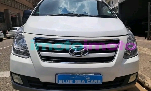 Buy Used Hyundai H1 White Car in Boksburg in Gauteng Buy Used Hyundai H1 White Car in Boksburg in Gauteng