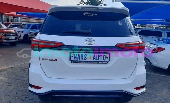 Buy Used Toyota Fortuner White Car in Boksburg in Gauteng Buy Used Toyota Fortuner White Car in Boksburg in Gauteng