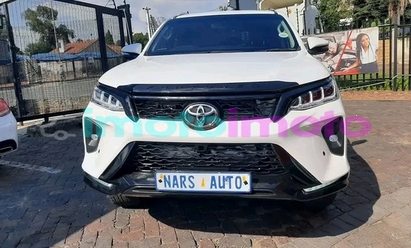 Buy Used Toyota Fortuner White Car in Boksburg in Gauteng Buy Used Toyota Fortuner White Car in Boksburg in Gauteng