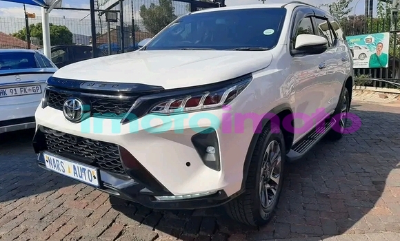 Buy Used Toyota Fortuner White Car in Boksburg in Gauteng Buy Used Toyota Fortuner White Car in Boksburg in Gauteng