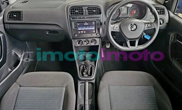 Buy Used Volkswagen Polo Blue Car in Johannesburg in Gauteng Buy Used Volkswagen Polo Blue Car in Johannesburg in Gauteng
