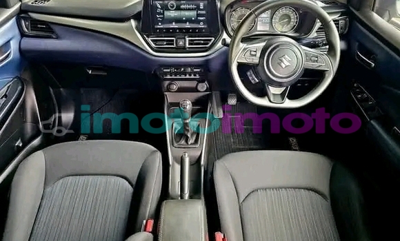 Buy Used Suzuki Baleno White Car in Ellisras in Limpopo Buy Used Suzuki Baleno White Car in Ellisras in Limpopo