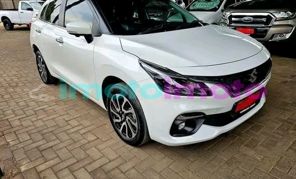 Buy Used Suzuki Baleno White Car in Ellisras in Limpopo Buy Used Suzuki Baleno White Car in Ellisras in Limpopo