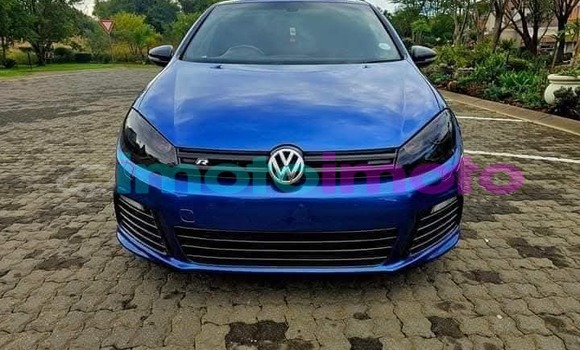 Buy Used Volkswagen Golf R Blue Car in Johannesburg in Gauteng Buy Used Volkswagen Golf R Blue Car in Johannesburg in Gauteng