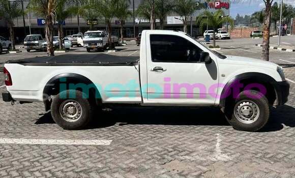 Buy Used Isuzu KB White Car in Johannesburg in Gauteng Buy Used Isuzu KB White Car in Johannesburg in Gauteng