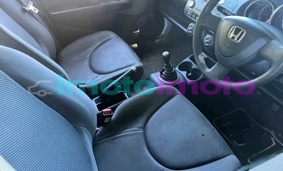 Buy Used Honda Jazz White Car in Boksburg in Gauteng Buy Used Honda Jazz White Car in Boksburg in Gauteng