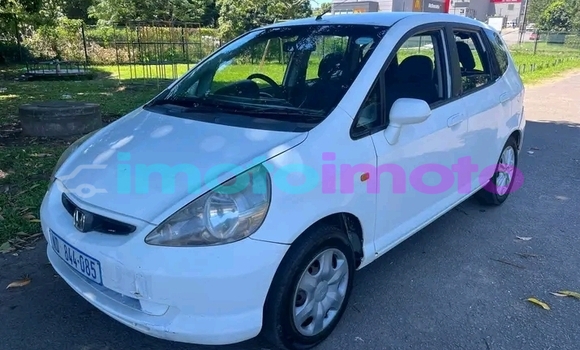 Buy Used Honda Jazz White Car in Boksburg in Gauteng Buy Used Honda Jazz White Car in Boksburg in Gauteng