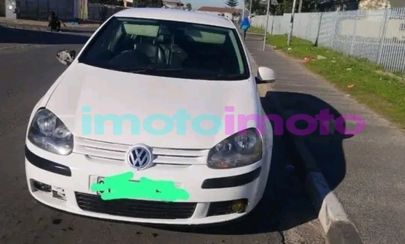 Buy Used Volkswagen Golf GTI White Car in Boksburg in Gauteng Buy Used Volkswagen Golf GTI White Car in Boksburg in Gauteng