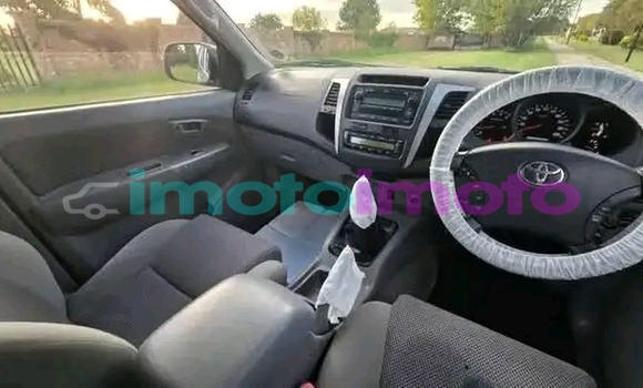 Buy Used Toyota Hilux Other Car in Edenvale in Gauteng Buy Used Toyota Hilux Other Car in Edenvale in Gauteng