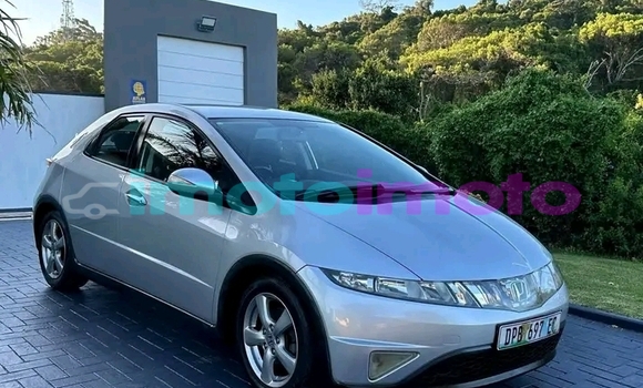 Buy Used Honda Civic White Car in Dainfern in Gauteng Buy Used Honda Civic White Car in Dainfern in Gauteng