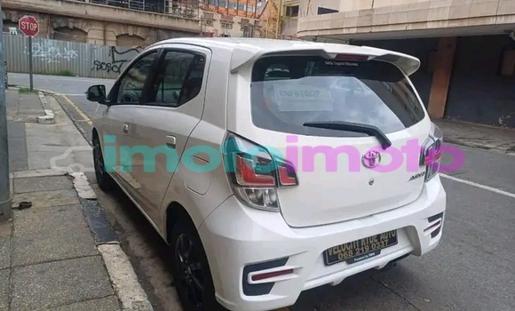 Buy Used Toyota Aygo White Car in Carltonville in Gauteng Buy Used Toyota Aygo White Car in Carltonville in Gauteng