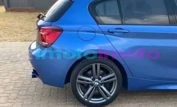 Buy Used BMW 1er Blue Car in Carltonville in Gauteng Buy Used BMW 1er Blue Car in Carltonville in Gauteng