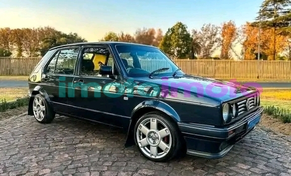 Buy Used Volkswagen Golf Black Car in Boksburg in Gauteng Buy Used Volkswagen Golf Black Car in Boksburg in Gauteng