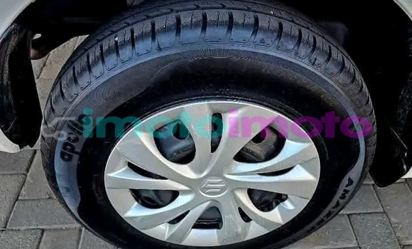 Buy Used Suzuki Swift White Car in Boksburg in Gauteng Buy Used Suzuki Swift White Car in Boksburg in Gauteng