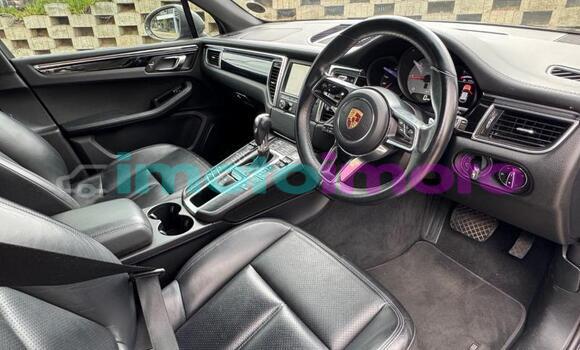 Buy Used Porsche Macan Grey Car in Gauteng in Gauteng Buy Used Porsche Macan Grey Car in Gauteng in Gauteng