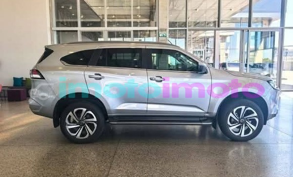 Buy Used Isuzu MU-X Silver Car in Gauteng in Gauteng Buy Used Isuzu MU-X Silver Car in Gauteng in Gauteng