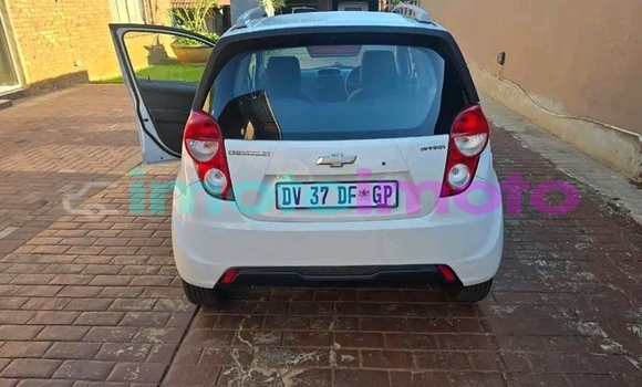 Buy Used Chevrolet Spark White Car in Alberton in Gauteng Buy Used Chevrolet Spark White Car in Alberton in Gauteng