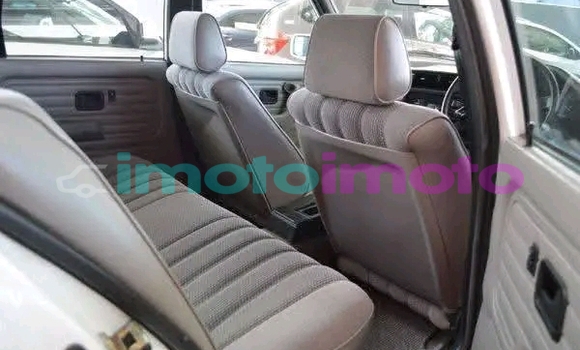 Buy Used BMW 315 White Car in Dainfern in Gauteng Buy Used BMW 315 White Car in Dainfern in Gauteng