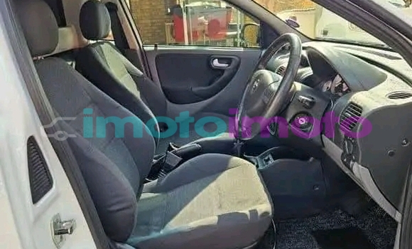 Buy Used Opel Corsa White Car in Boksburg in Gauteng Buy Used Opel Corsa White Car in Boksburg in Gauteng