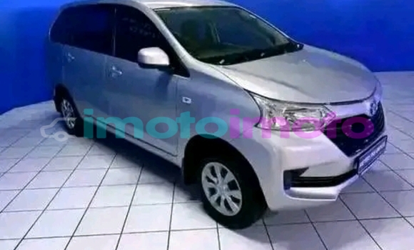 Buy Used Toyota Avanza White Car in Centurion in Gauteng Buy Used Toyota Avanza White Car in Centurion in Gauteng