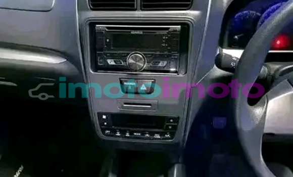 Buy Used Toyota Avanza White Car in Centurion in Gauteng Buy Used Toyota Avanza White Car in Centurion in Gauteng