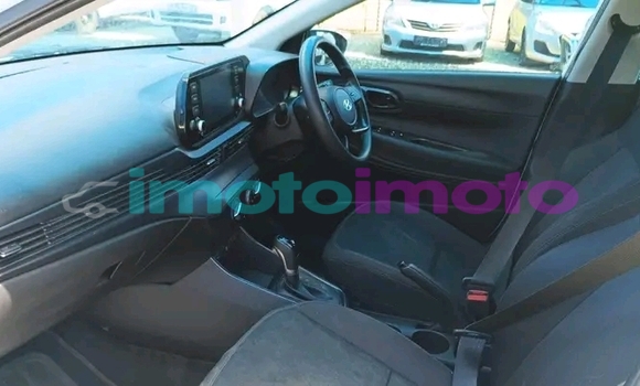 Buy Used Hyundai i20 White Car in Boksburg in Gauteng Buy Used Hyundai i20 White Car in Boksburg in Gauteng