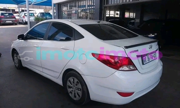 Buy Used Hyundai Accent White Car in Boksburg in Gauteng Buy Used Hyundai Accent White Car in Boksburg in Gauteng