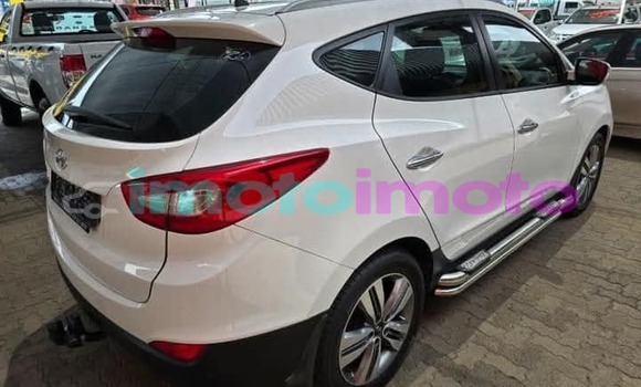 Buy Used Hyundai ix35 White Car in Pretoria in Gauteng Buy Used Hyundai ix35 White Car in Pretoria in Gauteng