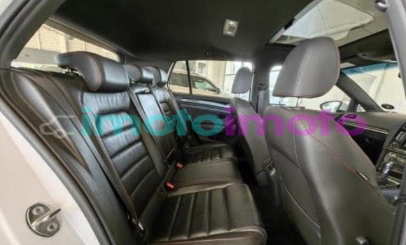 Buy Used Volkswagen Golf White Car in Johannesburg in Gauteng Buy Used Volkswagen Golf White Car in Johannesburg in Gauteng