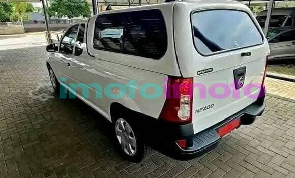 Buy Used Nissan Np200 White Car in Johannesburg in Gauteng Buy Used Nissan Np200 White Car in Johannesburg in Gauteng