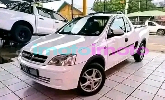 Buy Used Opel Corsa White Car in Boksburg in Gauteng Buy Used Opel Corsa White Car in Boksburg in Gauteng