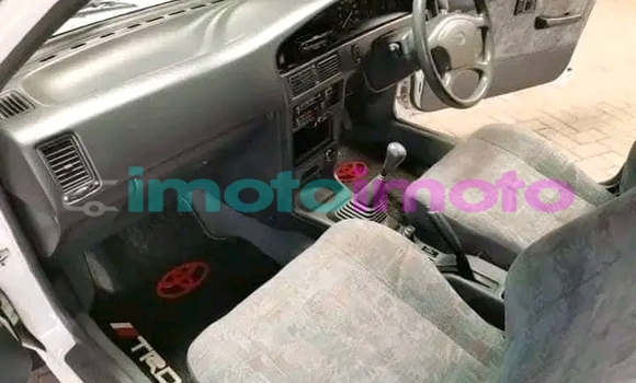 Buy Used Toyota T100 White Car in Booysens in Gauteng Buy Used Toyota T100 White Car in Booysens in Gauteng