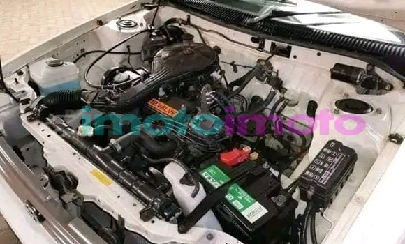 Buy Used Toyota T100 White Car in Booysens in Gauteng Buy Used Toyota T100 White Car in Booysens in Gauteng