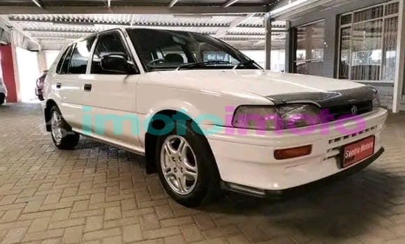 Buy Used Toyota T100 White Car in Booysens in Gauteng Buy Used Toyota T100 White Car in Booysens in Gauteng