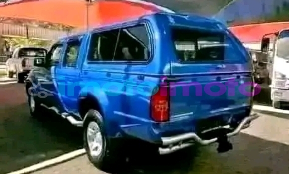 Buy Used Mazda BT-50 Blue Car in Gauteng in Gauteng Buy Used Mazda BT-50 Blue Car in Gauteng in Gauteng