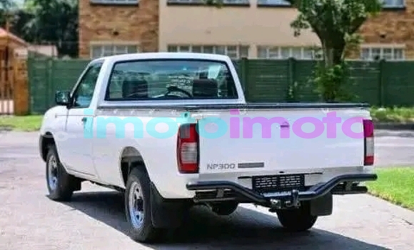 Buy Used Nissan BE-1 White Car in Gauteng in Gauteng Buy Used Nissan BE-1 White Car in Gauteng in Gauteng