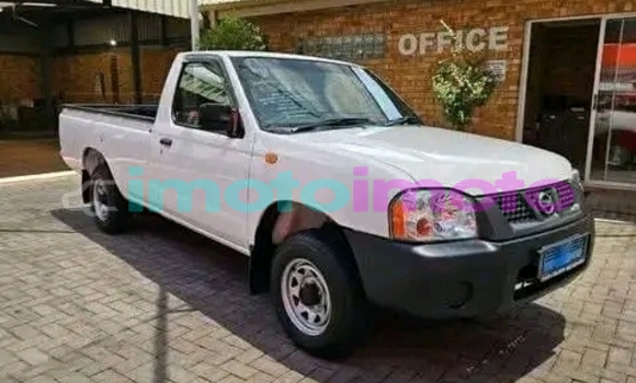 Buy Used Nissan BE-1 White Car in Gauteng in Gauteng Buy Used Nissan BE-1 White Car in Gauteng in Gauteng
