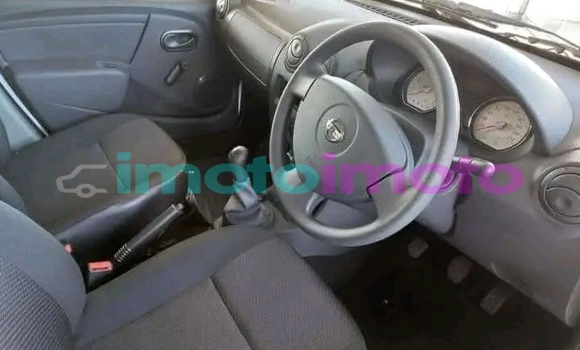 Buy Used Nissan Np200 White Car in Emjindini in Mpumalanga Buy Used Nissan Np200 White Car in Emjindini in Mpumalanga