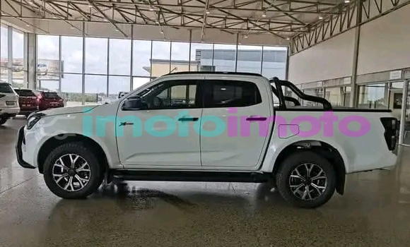 Buy Used Isuzu DâMAX White Car in Boksburg in Gauteng Buy Used Isuzu DâMAX White Car in Boksburg in Gauteng