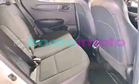 Buy Used Hyundai i10 White Car in Boksburg in Gauteng Buy Used Hyundai i10 White Car in Boksburg in Gauteng