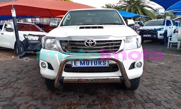 Buy Used Toyota Hilux White Truck in Johannesburg in Gauteng Buy Used Toyota Hilux White Truck in Johannesburg in Gauteng
