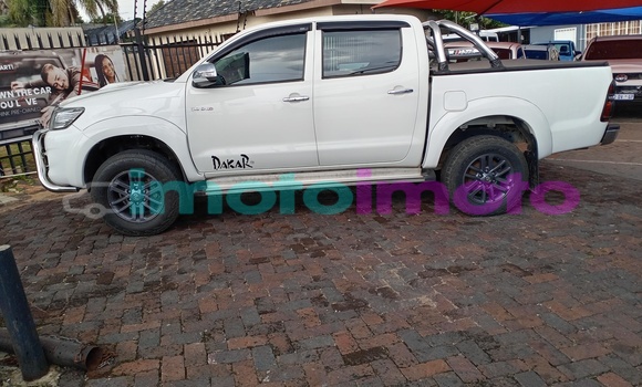 Buy Used Toyota Hilux White Truck in Johannesburg in Gauteng Buy Used Toyota Hilux White Truck in Johannesburg in Gauteng