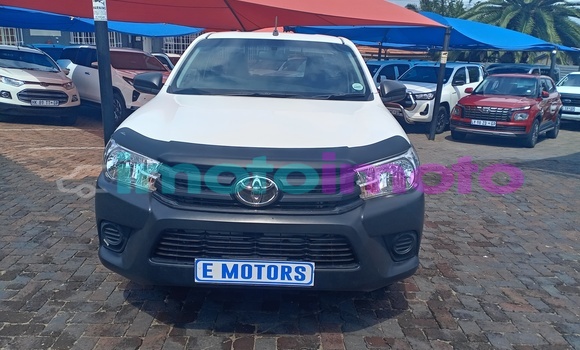 Buy Used Toyota Hilux White Truck in Johannesburg in Gauteng Buy Used Toyota Hilux White Truck in Johannesburg in Gauteng