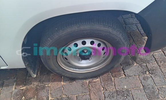 Buy Used Toyota Hilux White Truck in Johannesburg in Gauteng Buy Used Toyota Hilux White Truck in Johannesburg in Gauteng