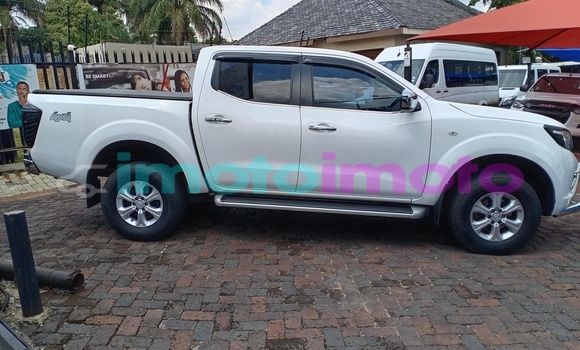 Buy Used Nissan Navara White Car in Johannesburg in Gauteng Buy Used Nissan Navara White Car in Johannesburg in Gauteng